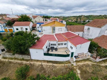 Moradia T2 para Venda em Olhalvo