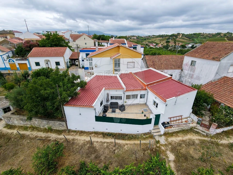 Moradia T2 para Venda em Olhalvo Foto 21
