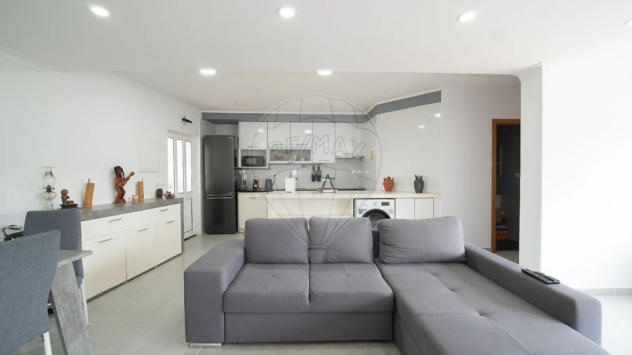 Moradia T2 para Venda em Olhalvo