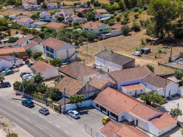 Moradia T4 para Venda em Alenquer (Santo Estêvão e Triana)