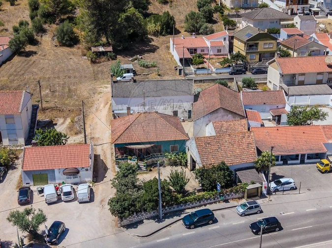 Moradia T4 para Venda em Alenquer (Santo Estêvão e Triana) Foto 6