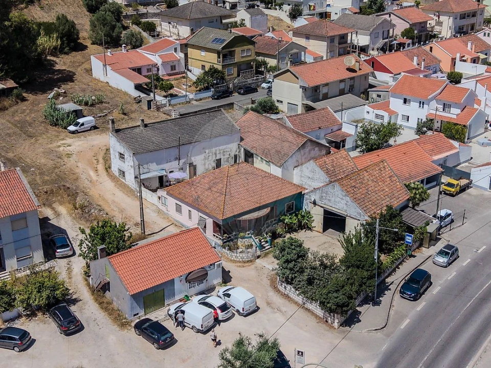 Moradia T4 para Venda em Alenquer (Santo Estêvão e Triana) Foto 5