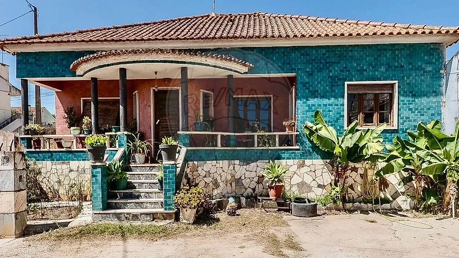 Moradia T4 para Venda em Alenquer (Santo Estêvão e Triana)