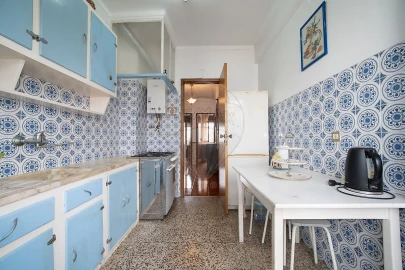 Apartamento T3 para Venda em Carregado e Cadafais