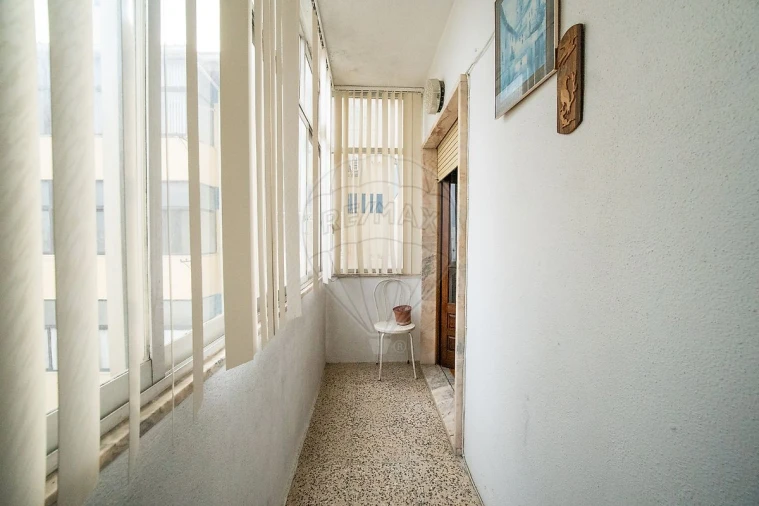 Apartamento T3 para Venda em Carregado e Cadafais Foto 10