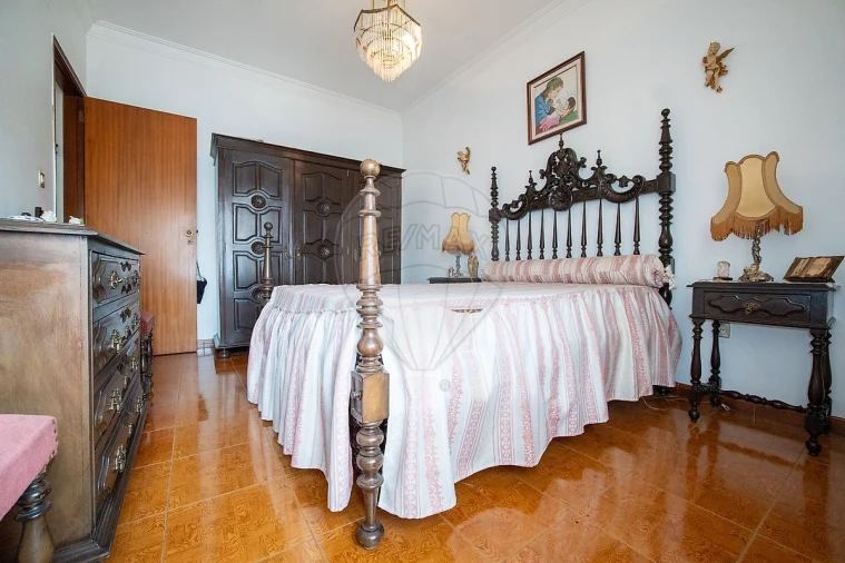 Apartamento T3 para Venda em Carregado e Cadafais Foto 5