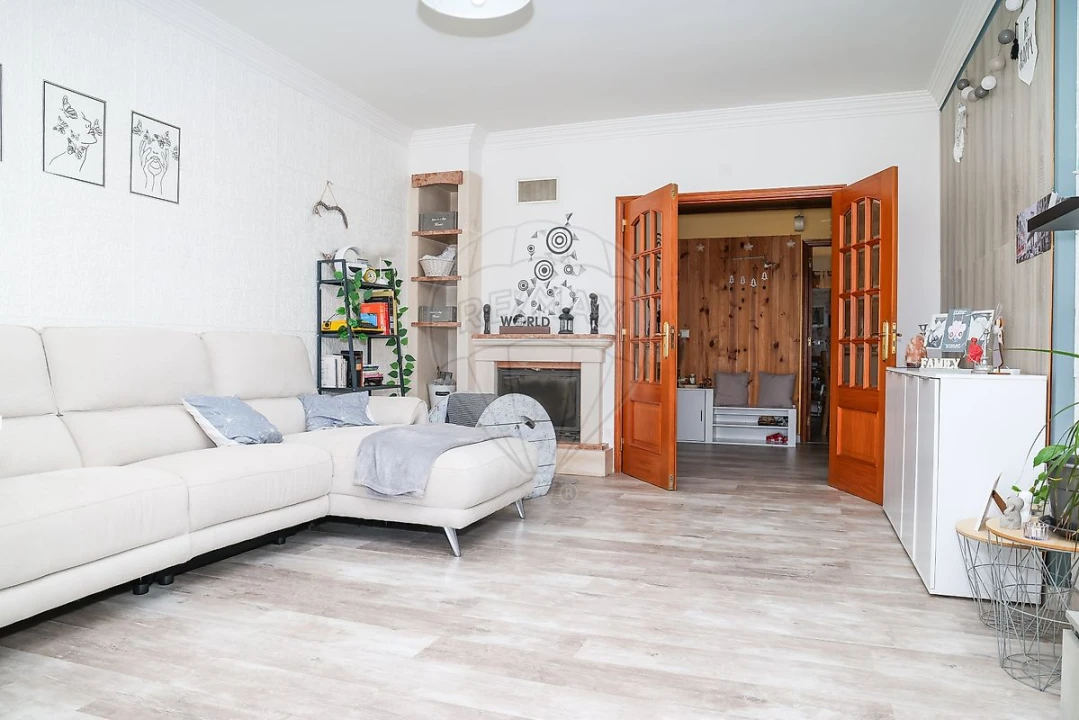 Apartamento T3 para Venda em Castanheira do Ribatejo e Cachoeiras Foto 12