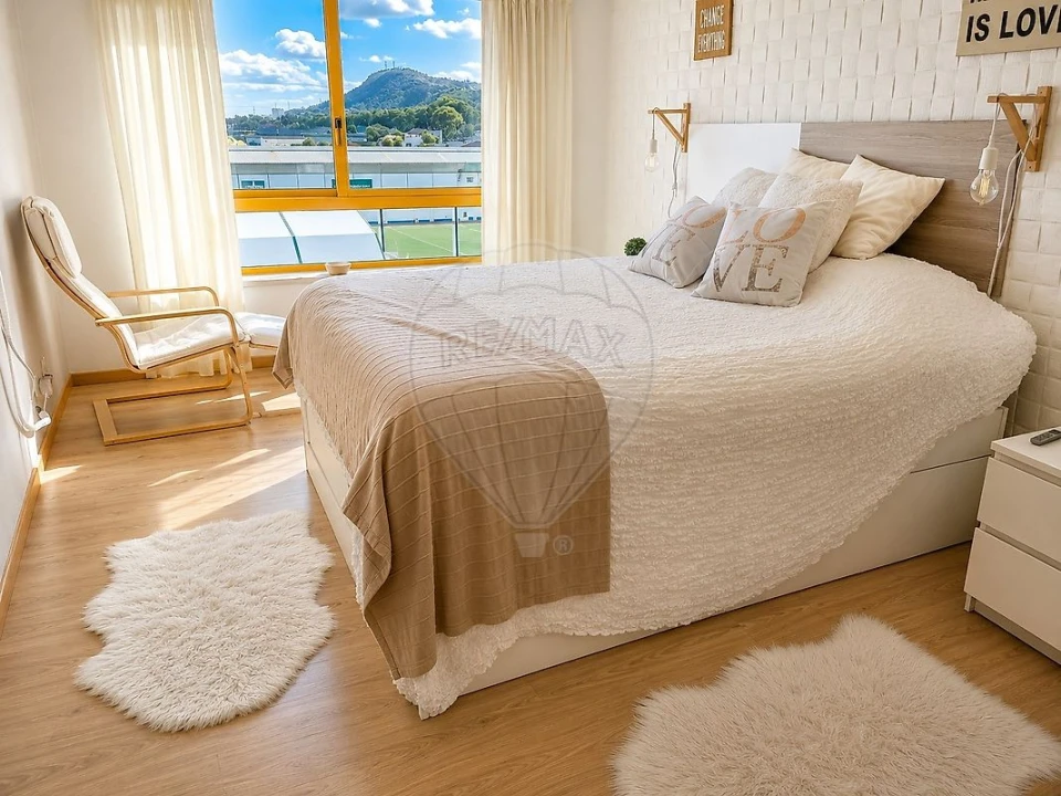 Apartamento T3 para Venda em Castanheira do Ribatejo e Cachoeiras Foto 7
