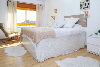 Apartamento T3 para Venda em Castanheira do Ribatejo e Cachoeiras