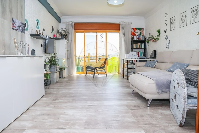 Apartamento T3 para Venda em Castanheira do Ribatejo e Cachoeiras Foto 8