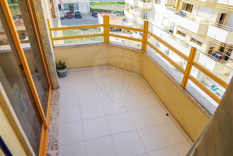 Apartamento T3 para Venda em Castanheira do Ribatejo e Cachoeiras Foto 44