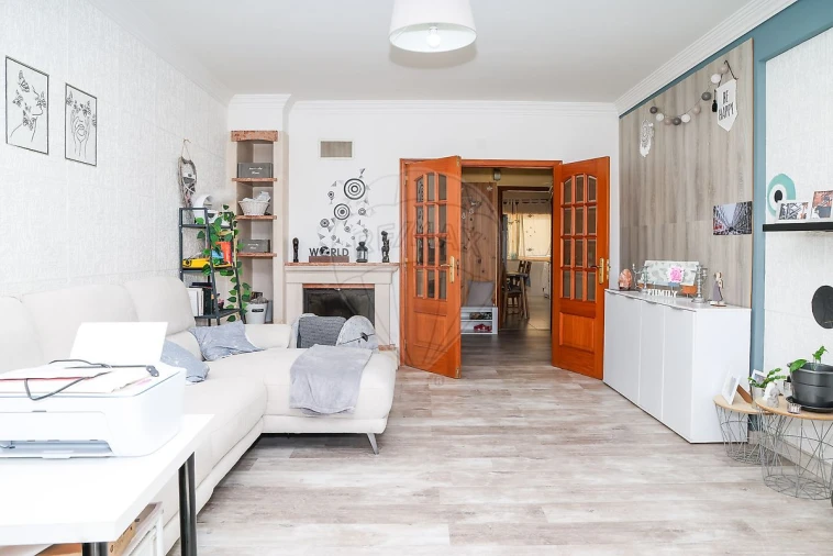 Apartamento T3 para Venda em Castanheira do Ribatejo e Cachoeiras Foto 11