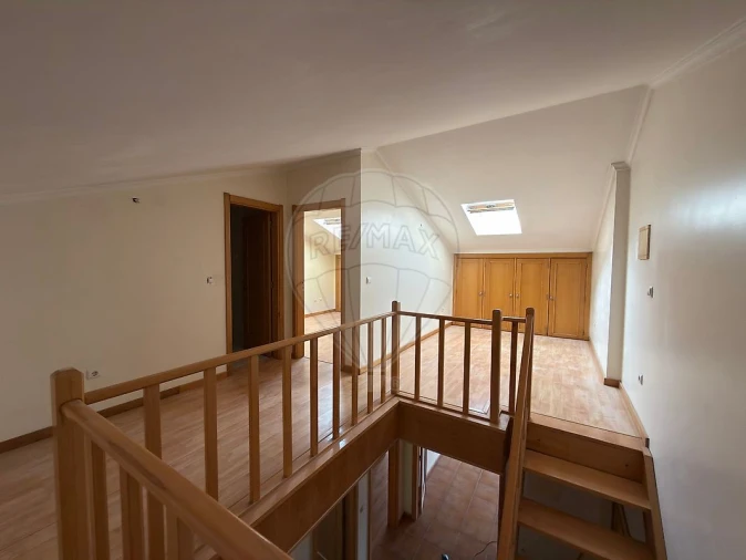 Apartamento T3 para Venda em Oiã Foto 15