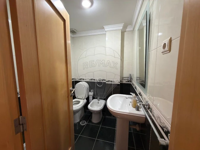 Apartamento T3 para Venda em Oiã Foto 10