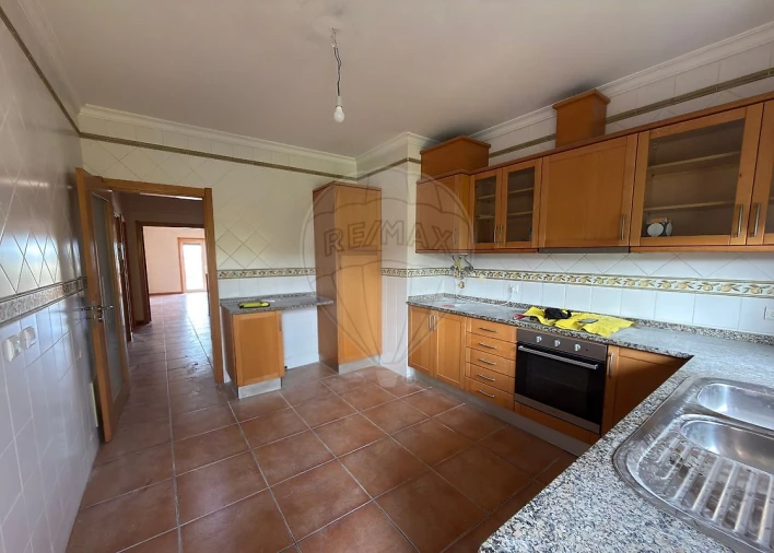 Apartamento T3 para Venda em Oiã Foto 11