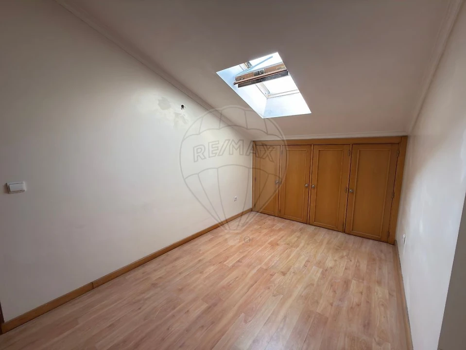 Apartamento T3 para Venda em Oiã Foto 14