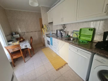 Apartamento T2 para Venda em Alhandra, São João dos Montes e Calhandriz