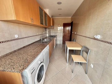 Apartamento T2 para Arrendamento em Corroios