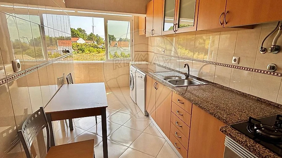 Apartamento T2 para Arrendamento em Corroios