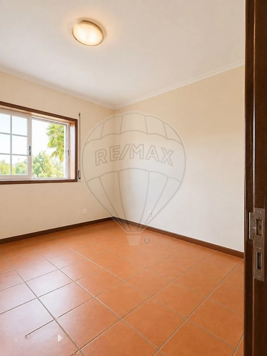 Moradia T2 para Arrendamento em Arnoia Foto 7