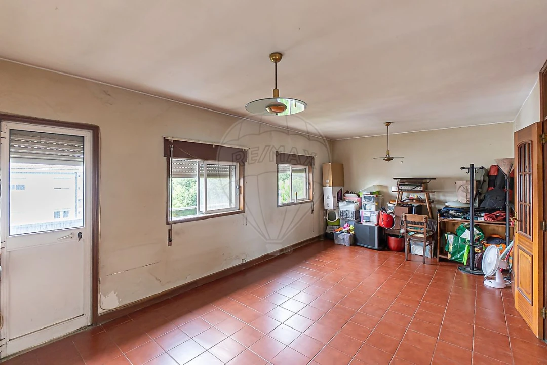 Apartamento T2 para Venda em Ramalde Foto 1