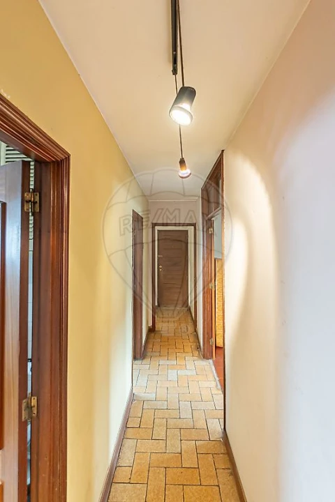 Apartamento T2 para Venda em Ramalde