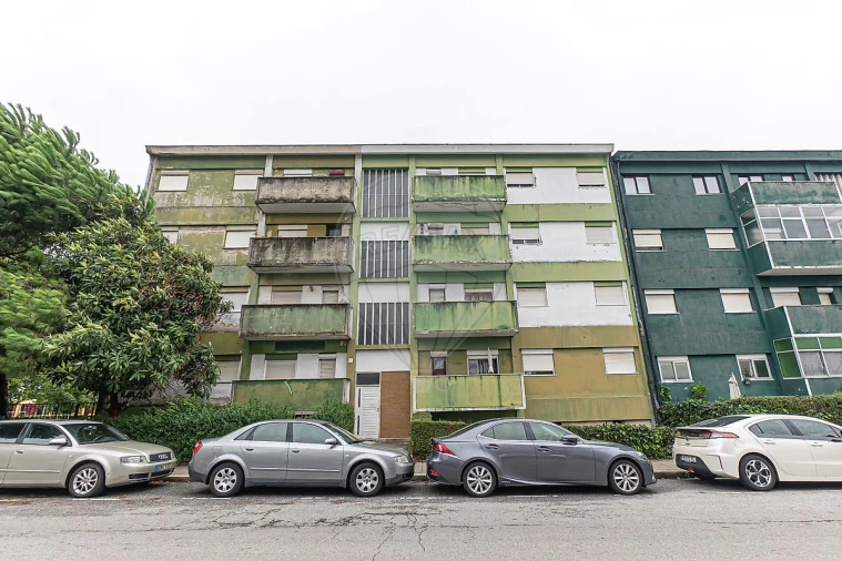 Apartamento T2 para Venda em Ramalde Foto 19