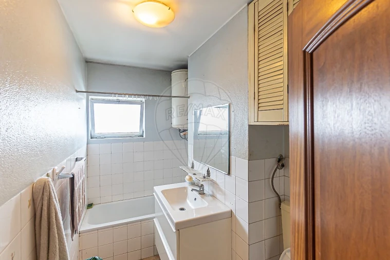 Apartamento T2 para Venda em Ramalde Foto 10