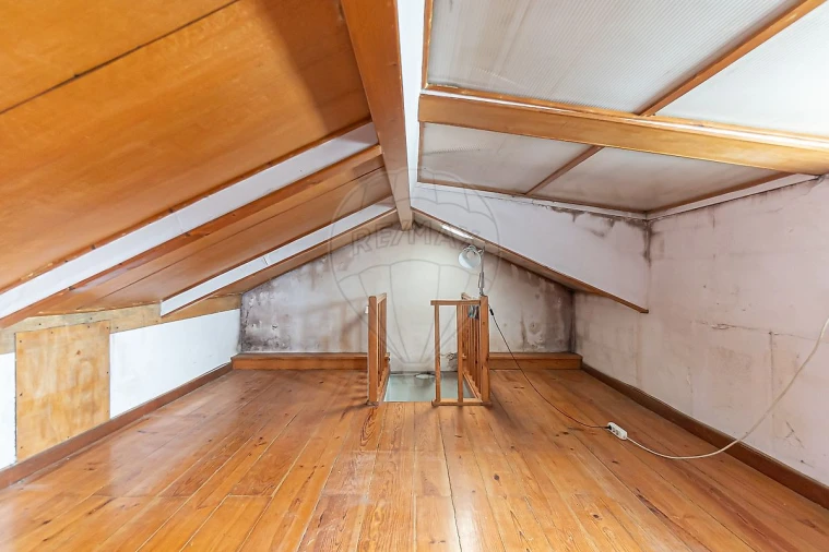 Apartamento T2 para Venda em Ramalde Foto 15