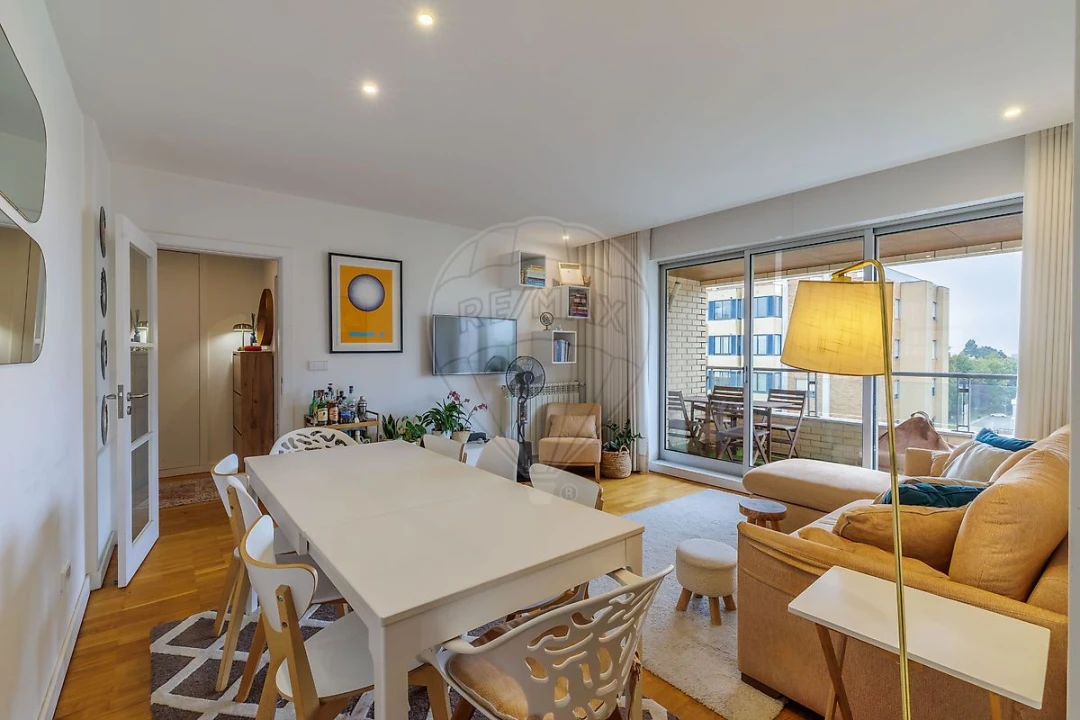 Apartamento T1 para Arrendamento em Ramalde Foto 1