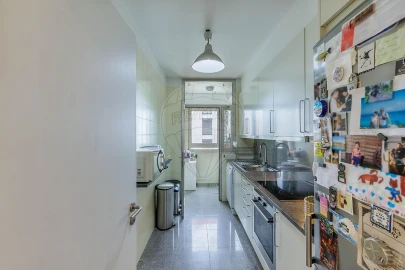 Apartamento T1 para Arrendamento em Ramalde