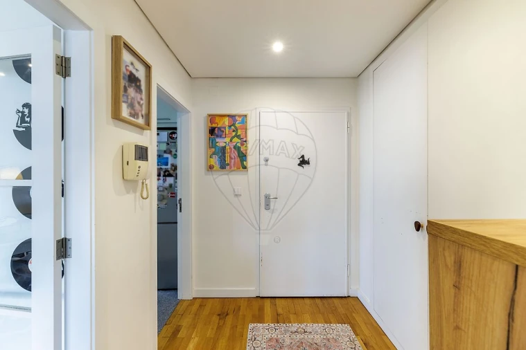 Apartamento T1 para Arrendamento em Ramalde Foto 14