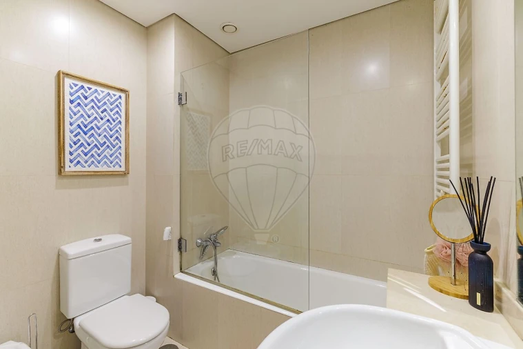 Apartamento T1 para Arrendamento em Ramalde Foto 19
