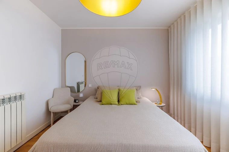 Apartamento T1 para Arrendamento em Ramalde Foto 16