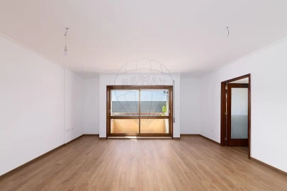 Apartamento T3 para Venda em Espinho