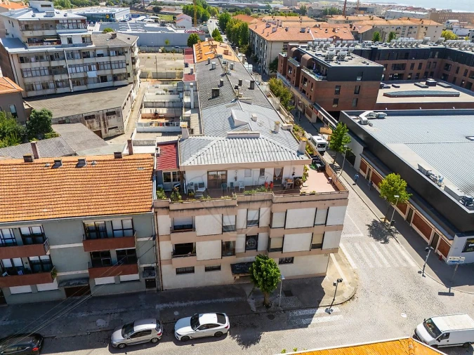 Apartamento T3 para Venda em Espinho Foto 29