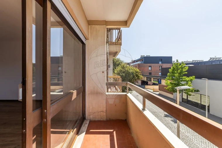 Apartamento T3 para Venda em Espinho Foto 6