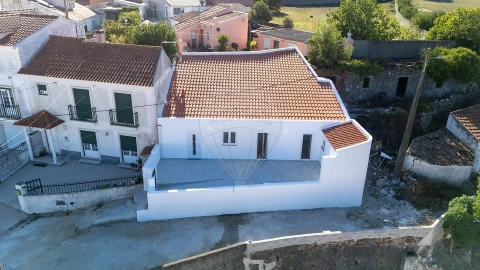 Moradia T2 para Venda em Arranho
