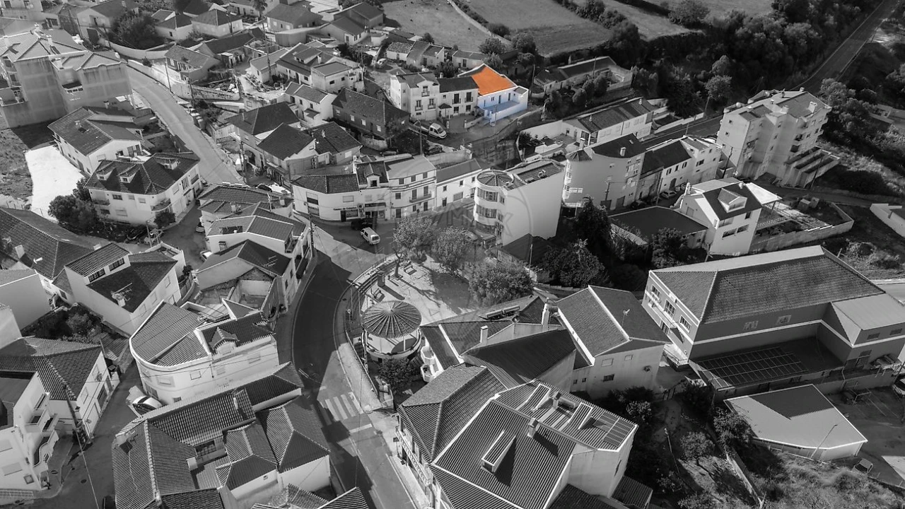 Moradia T2 para Venda em Arranho Foto 3