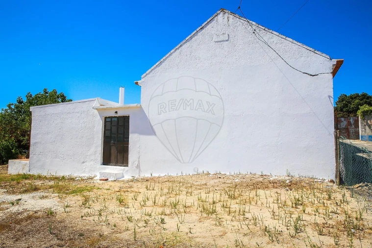 Moradia T2 para Venda em Aveiras de Cima Foto 6