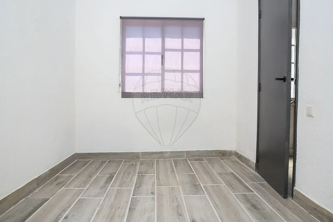 Moradia T2 para Venda em Aveiras de Cima Foto 35
