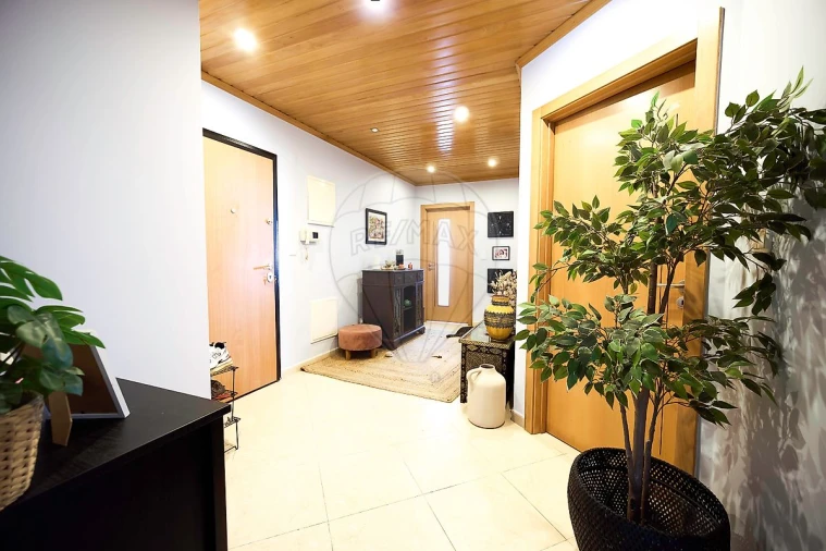 Apartamento T2 para Venda em Samora Correia Foto 13