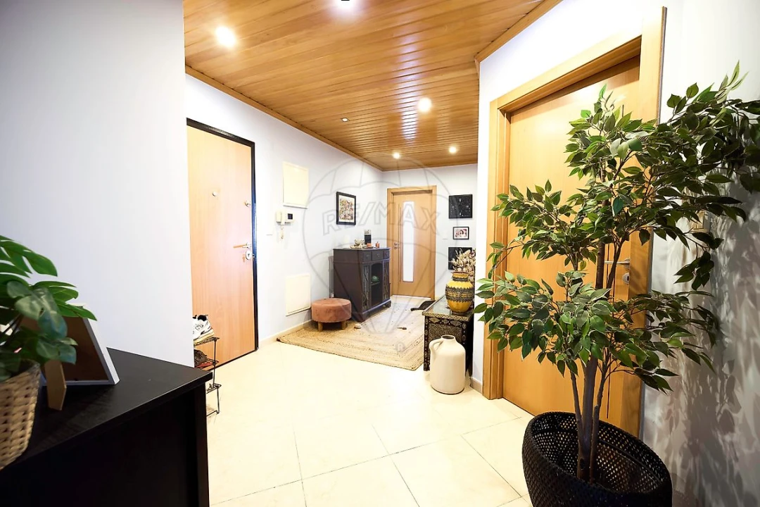 Apartamento T2 para Venda em Samora Correia Foto 13