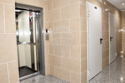Apartamento T1 para Venda em Alenquer (Santo Estêvão e Triana)