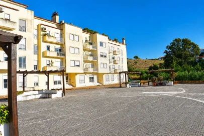Apartamento T1 para Venda em Alenquer (Santo Estêvão e Triana)