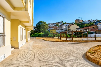 Apartamento T1 para Venda em Alenquer (Santo Estêvão e Triana)