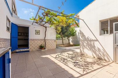 Moradia T3 para Venda em Alenquer (Santo Estêvão e Triana)