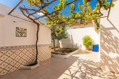 Moradia T3 para Venda em Alenquer (Santo Estêvão e Triana)
