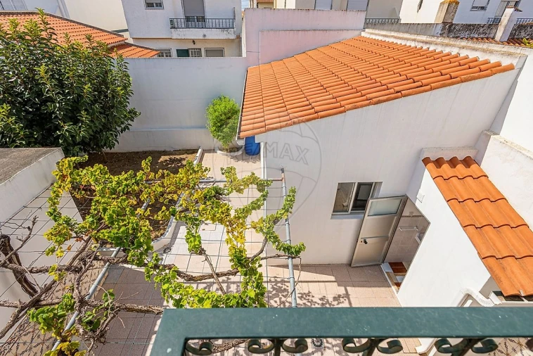 Moradia T3 para Venda em Alenquer (Santo Estêvão e Triana) Foto 27