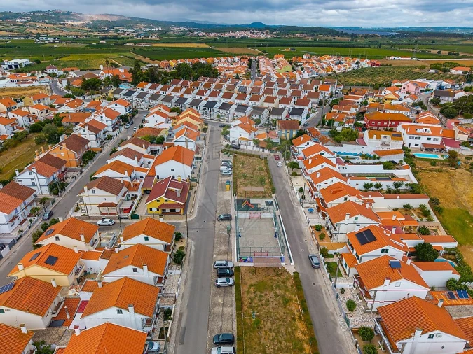Moradia T3 para Venda em Alenquer (Santo Estêvão e Triana) Foto 13